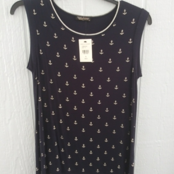 Sleeveless Blue Top - Picture 2 of 2